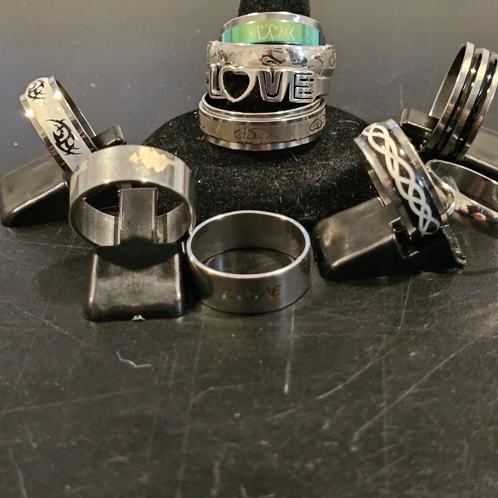 Rings Z